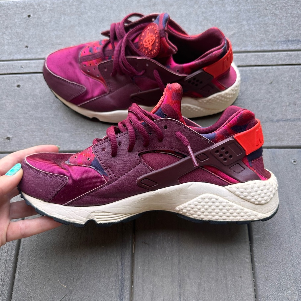 Women's Nike Hurache